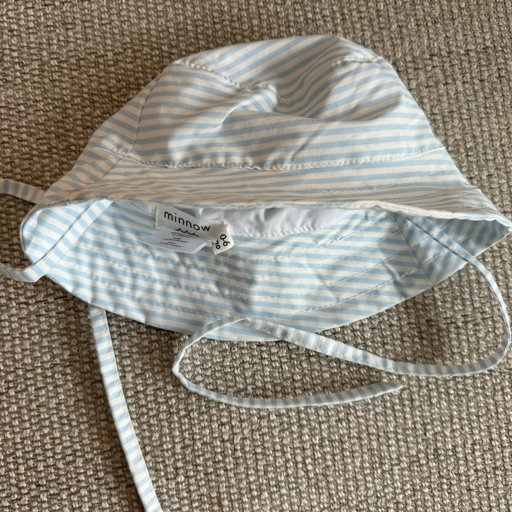 Powder blue minnow sun hat 0-6